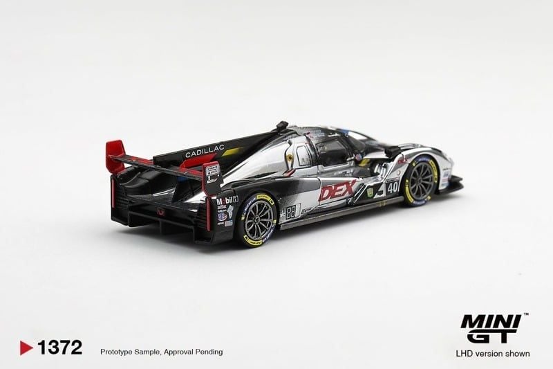  Mô hình xe Cadillac V-Series.R #40 Cadillac Wayne Taylor Racing 2025 IMSA Daytona 24 Hrs tỉ lệ 1:64 MiniGT bản Card MGT01372 