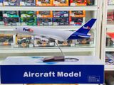  Mô hình máy bay vận chuyển Fedex Airbus A380 có bánh xe kích thước 47cm no led MB47102 