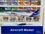  Mô hình máy bay vận chuyển Fedex MD-11 có bánh xe kích thước 47cm no led MB47117 