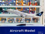  Mô hình máy bay Saudi Arabian Boeing B747 có bánh xe kích thước 47cm no led MB47106 
