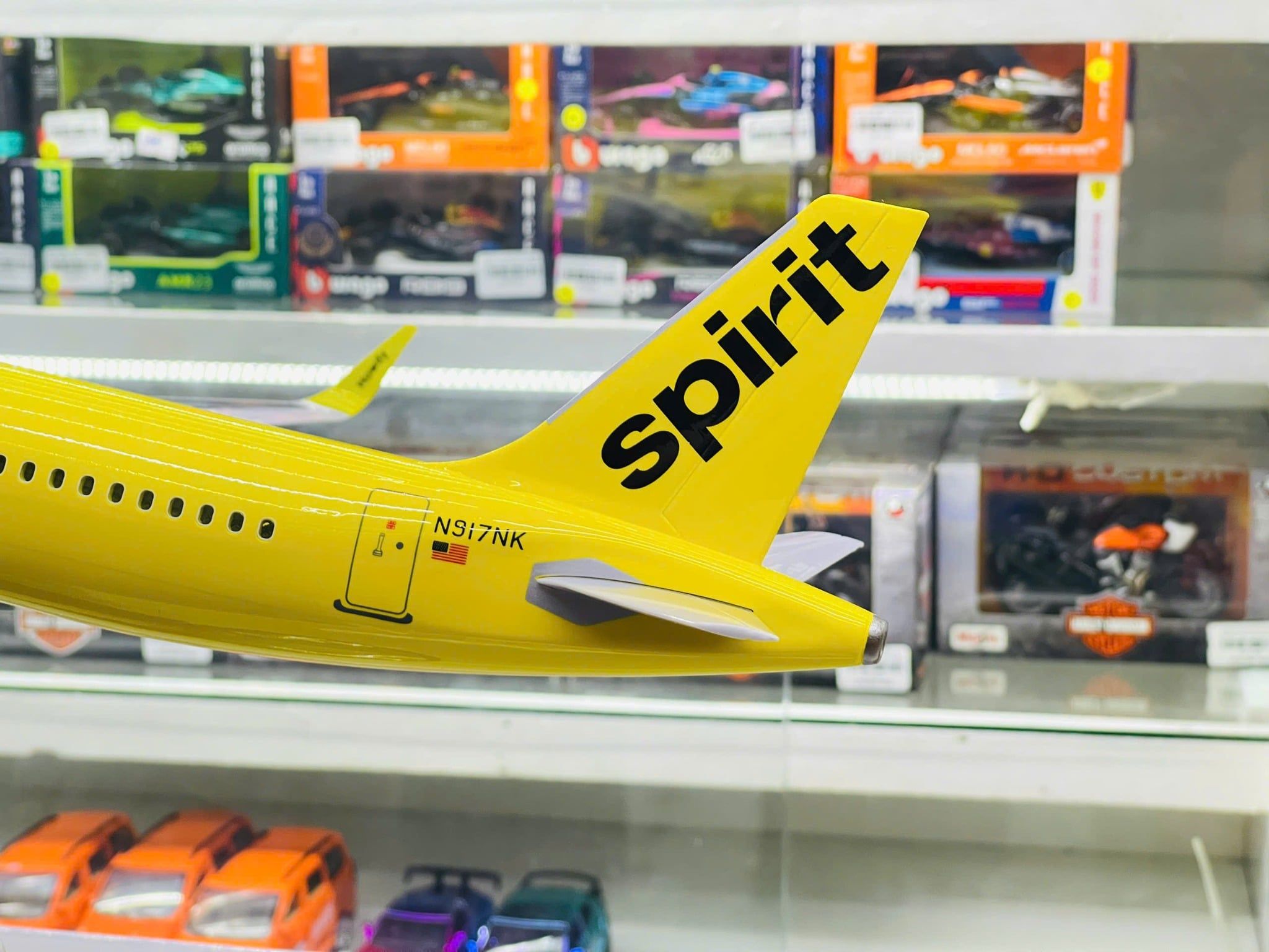  Mô hình máy bay Spirit Airbus A320 Neo có bánh xe kích thước 47cm no led MB47115 