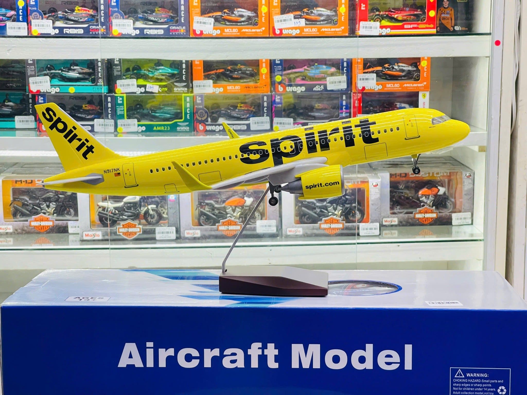  Mô hình máy bay Spirit Airbus A320 Neo có bánh xe kích thước 47cm no led MB47115 