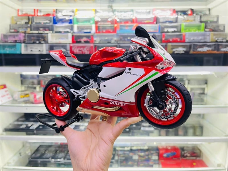  Mô hình xe Ducati 1199 đi kèm ben nâng - có phuộc nhún trước và sau - có đèn và âm thanh tỉ lệ 1:9 Alloy model MT09009 