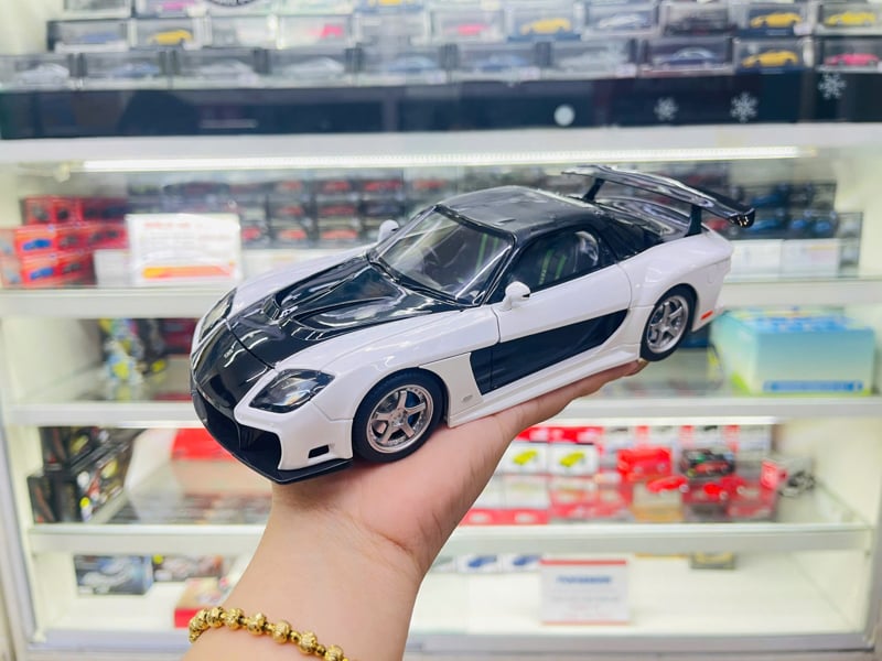  Mô hình xe Mazda RX7 fast and furious Full Open Có đèn âm thanh tỉ lệ 1:24 JinLiFang OT24132 