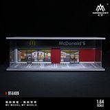  Hộp trưng bày mô phỏng cửa hàng McDonald's có đèn kích thước 30x13.3x10cm tỉ lệ 1:64 MoreArt MO914409 