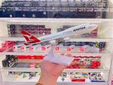  Mô hình máy bay Quantas Airways B747 30CM MB30064 