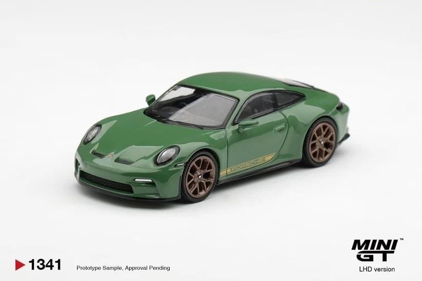  Mô hình xe Porsche 911 (992) GT3 Touring Auratium Green tỉ lệ 1:64 MiniGT MGT01341-CH 