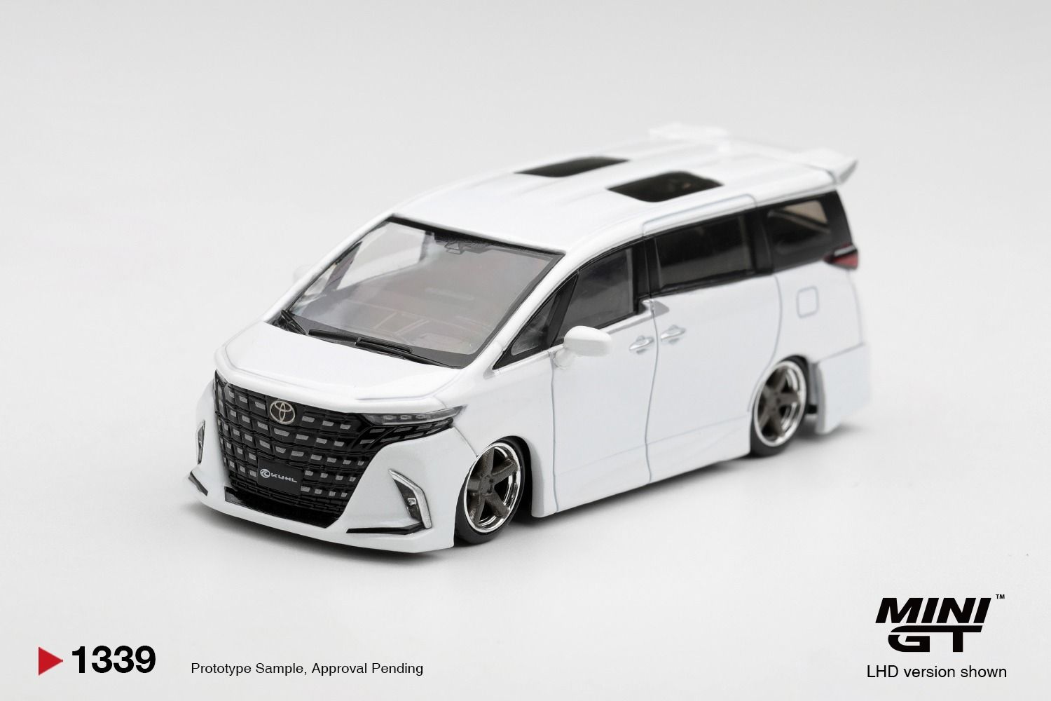 Mô hình xe Toyota Alphard 40 KUHL White bản card tỉ lệ 1:64 MiniGT MGT01339-BL 