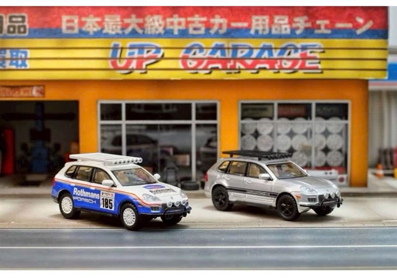  Mô hình xe Porsche Cayenne Turbo S 957 tỉ lệ 1:64 Street Weapon OT64461 