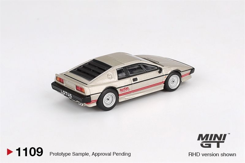  Mô hình xe Lotus Esprit Turbo Metallic Silver tỉ lệ 1:64 MiniGT MGT01109 