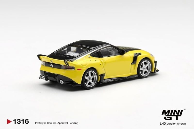  Mô hình xe Nissan Z VeilSide FFZ400 Ikazuchi Yellow bản card tỉ lệ 1:64 MiniGT MGT01316 
