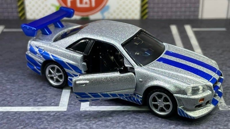  Set 2 mô hình xe Fast & Furious tỉ lệ 1:64 Tomica Unlimited Premium PRM 79811 