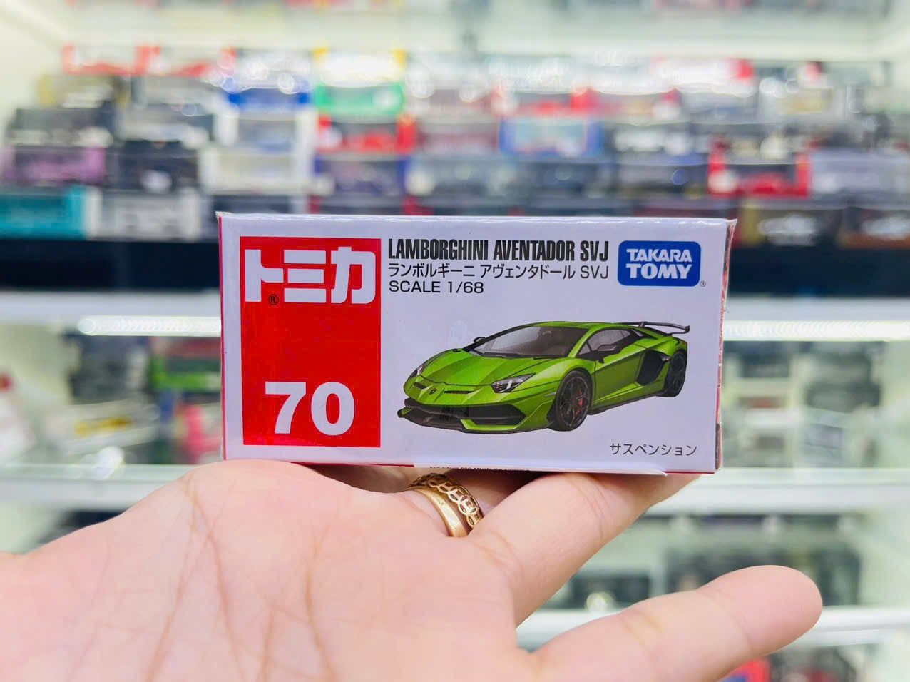 Mô hình xe Lamborghini Aventador SVJ No.70-06 tỉ lệ 1:64 Tomica 132134 
