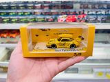  Mô hình xe Porsche 911 RWB Rauh Welt 993 & 964 Minion livery tỉ lệ 1:64 ZJWJ Model OT64786 