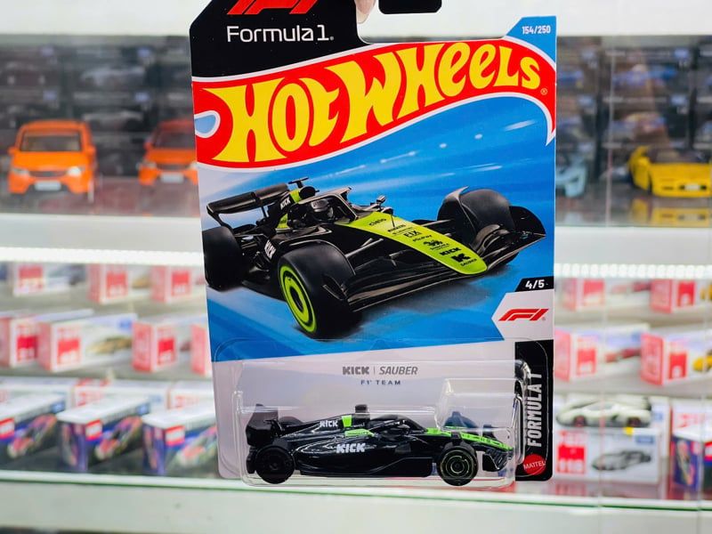  Mô hình xe F1 Formula Kick Sauber Team ÉQUIPE Hot Wheels kim loại có bản quyền chính hãng tỉ lệ 1:64 C4982-F1 
