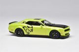  Mô hình xe Dodge Hellcat SRT Thriller Paint mở capo tỉ lệ 1:64 Stance Hunters OT64518 