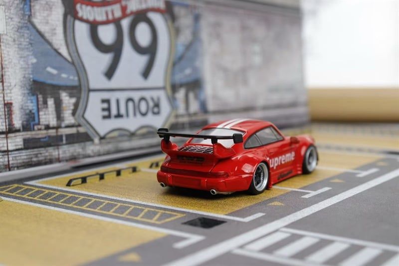  Mô hình xe Porsche RWB 964 sup white flower pattern tỉ lệ 1:64 DEcode DE6416010 