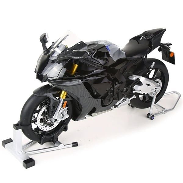 Mô hình xe Yamaha R1M có động cơ có phun khói tỉ lệ lớn 1:6 Huaxing M6-13B MT06001 