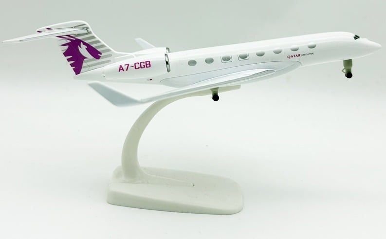  Mô hình máy bay Qatar Gulfstream dòng G650 kích thước 20cm MB20163 