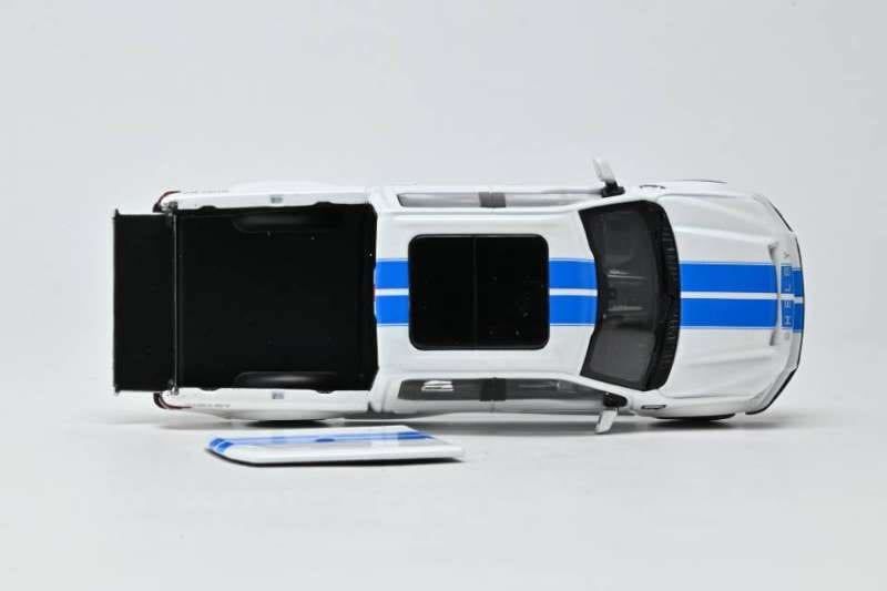  Mô hình xe Ford F150 Super Snake Oxford White / Blue Racing Stripes tỉ lệ 1:64 Funny model OT64844 