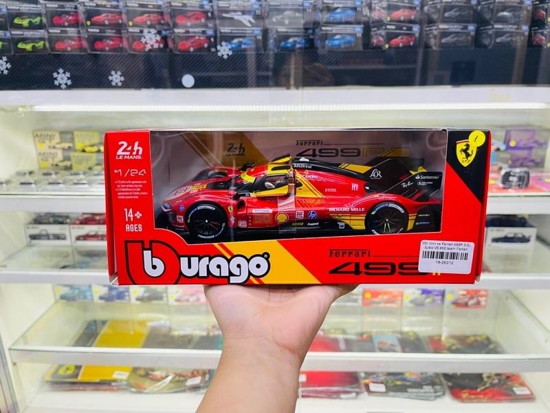  Mô hình xe Ferrari 499P 3.0L turbo V6 #50 team Ferrari Corse 24h Le Mans 2023 tỉ lệ 1:24 Bburago 18-26312 OT467 