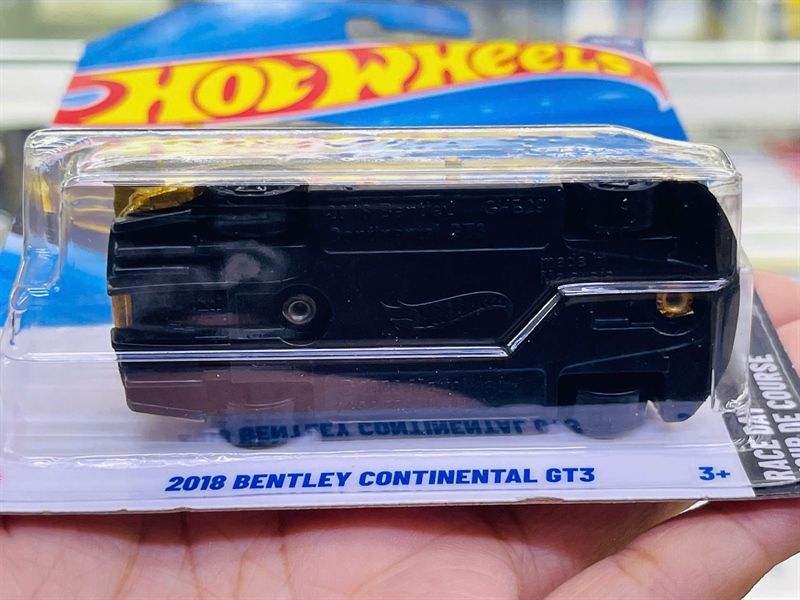  Mô hình xe 2018 Bentley Continental GT3 Gold Hotwheels kim loại có bản quyền chính hãng tỉ lệ 1:64 C4982-BE 