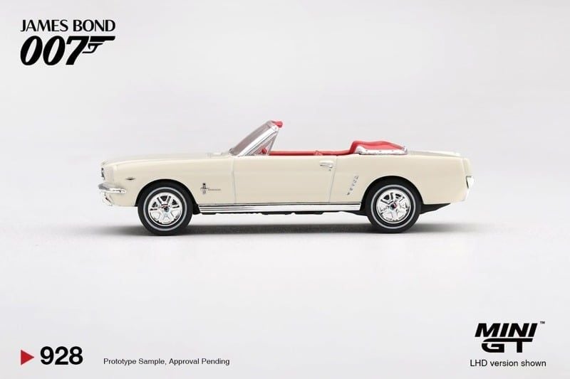  Mô hình xe Ford Mustang Convertible 1964 