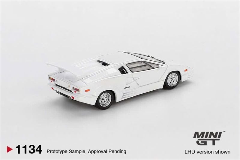  Mô hình xe Lamborghini Countach 25th Anniversary White tỉ lệ 1:64 bản card MiniGT MGT01134 NO CHASE CAR 