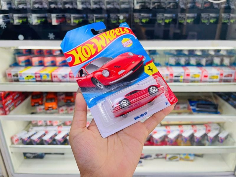  Mô hình xe Ferrari Dino 206 GT Hot Wheels kim loại có bản quyền chính hãng tỉ lệ 1:64 C4982-FE 