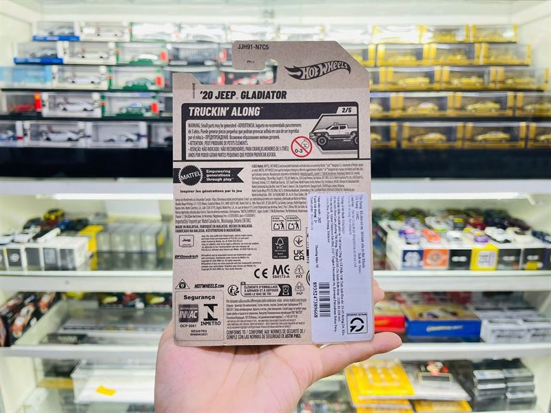  Mô hình xe Jeep Gladiator '20 green Hotwheels kim loại có bản quyền chính hãng tỉ lệ 1:64 C4982-JE 