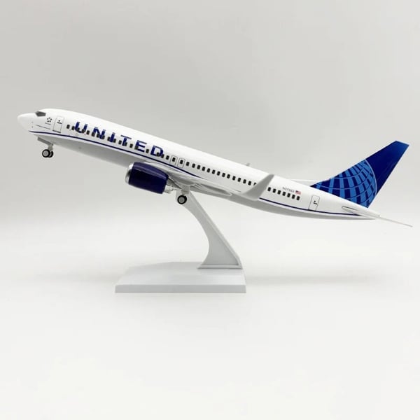  Đồ trang trí để bàn ( hình máy bay) kích thước (36*15*7,5)CM +/-10% Hui Gao Toy Factory - United B737 30cm MB30058 