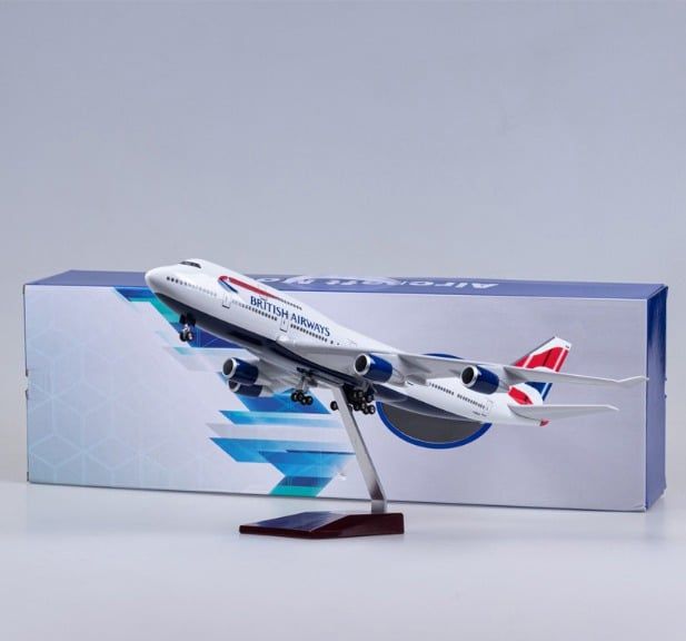  Mô hình máy bay British Airways Boeing B747 có bánh xe kích thước 47cm no led MB47107 