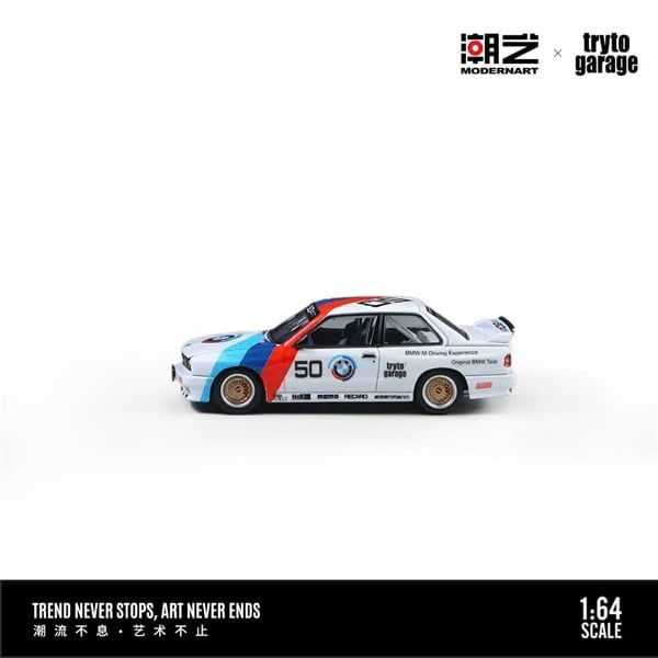  Mô Hình xe BMW E30 M3 DTM Die-Cast Model Car tỉ lệ 1:64 TaoYi MD & trytogarage Collaboration MD647808 
