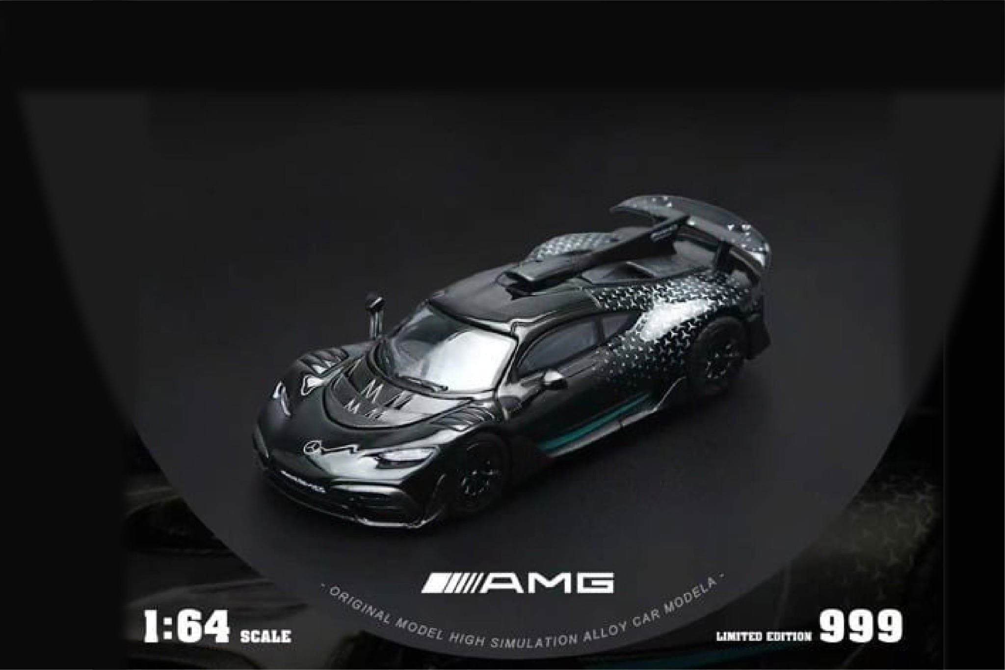  Mô hình xe Mercedes AMG One - Starlight Black tỉ lệ 1:64 Original Model OM646411 