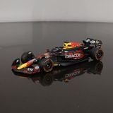 Mô hình xe đua F1 Formula 1 Oracle Redbull RB20 2024 British GP Unveils Colorful tỉ lệ 1:43 Bburago OT43022 