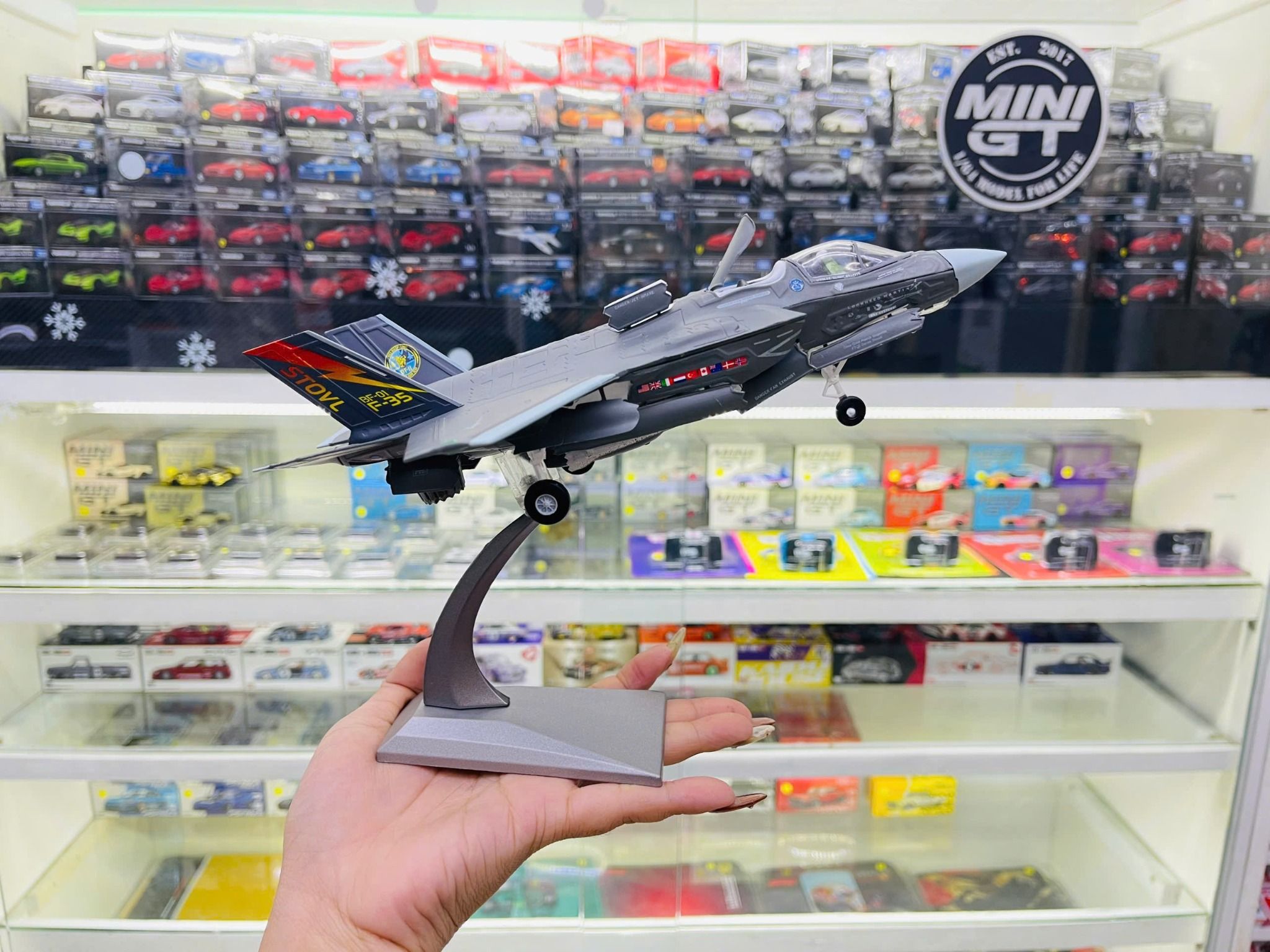  Mô hình máy bay chiến đấu ockheed Martin F-35B Lightning II 2006 US tỉ lệ 1:72 Ns models MBQS055 
