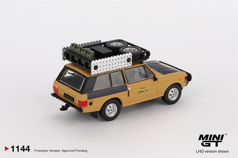  Mô hình xe Range Rover 1981 Camel Trophy Sumatra C.Swoboda & K.Mentel Winner tỉ lệ 1:64 MiniGT MGT01144 