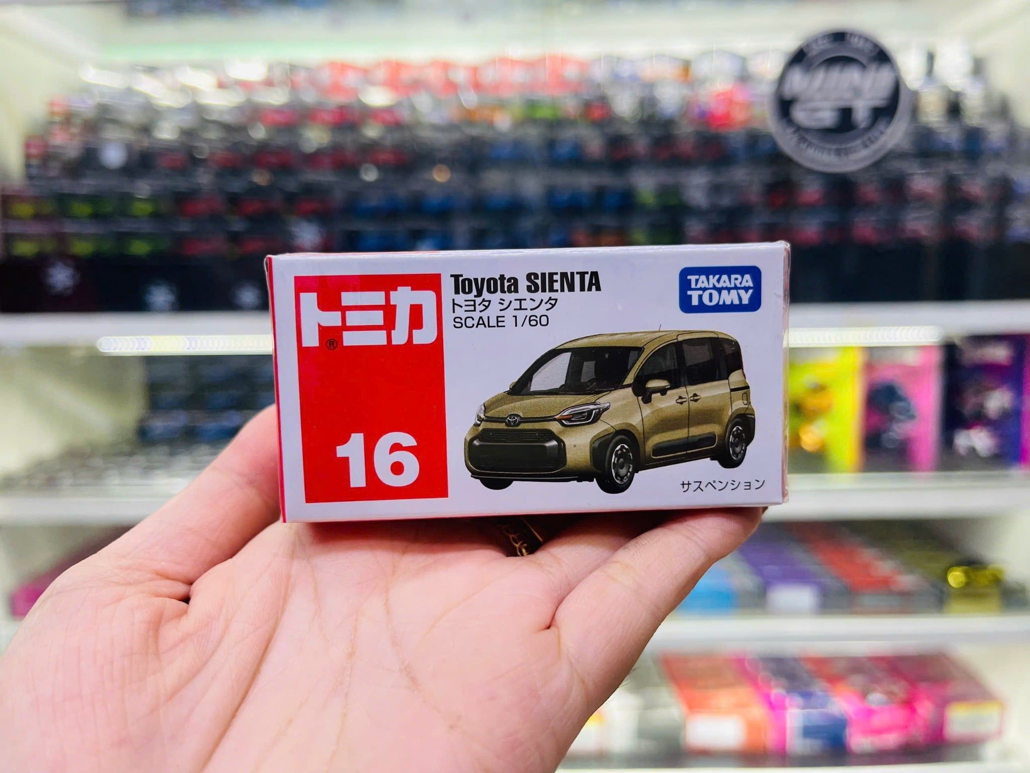  Mô hình xe Tomica No.16-09 Toyota Sienta (Box) tỉ lệ 1:64 Tomica 228509 
