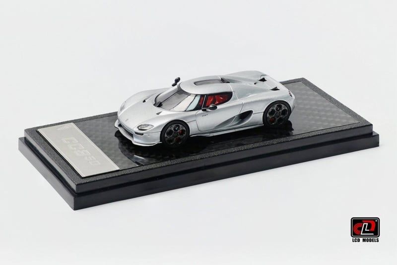  Mô hình xe Koenigsegg CC850 - Silver Limited Edition 1299pcs tỉ lệ 1:64 LCD model OT64803 