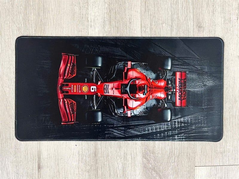  Phụ kiện Thảm lót chống trượt chủ đề siêu xe Ferrari F1 SF1000 kích thước 30x60cm Autono1 PT130A 