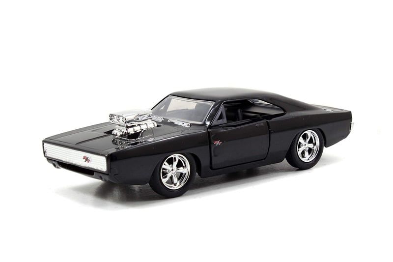  Mô hình xe Dom's Dodge Charger R/T Fast & Furious tỉ lệ 1:32 Jada 24075-33 