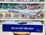  Mô hình máy bay American Boeing B777 có bánh xe kích thước 47cm no led MB47112 