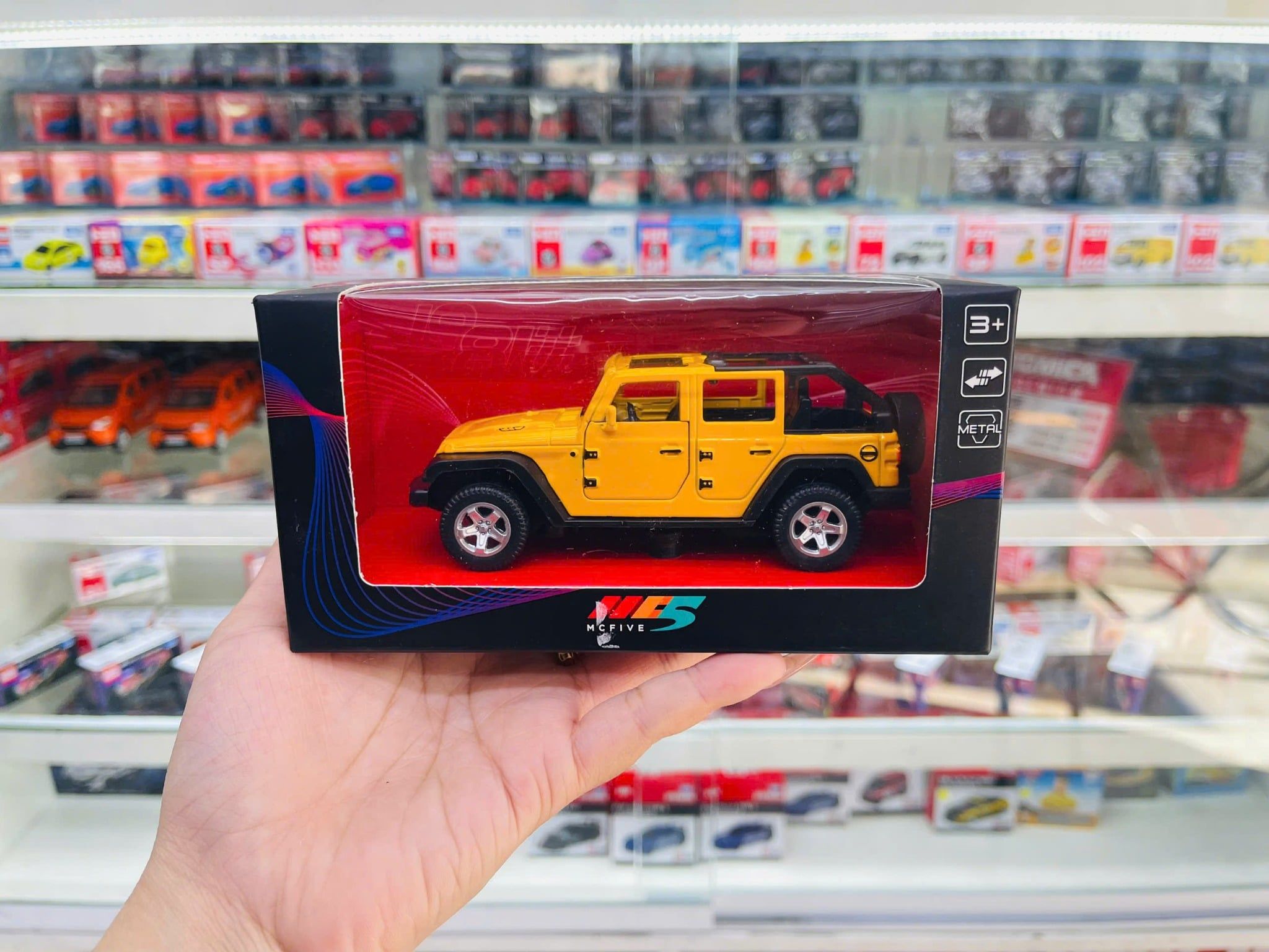  Mô hình xe bằng kim loại có trớn tỉ lệ 1:36 OT36001 