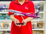  Mô hình máy bay Qatar FiFa World cup 2022 Boeing B777 có bánh xe kích thước 47cm no led MB47109 