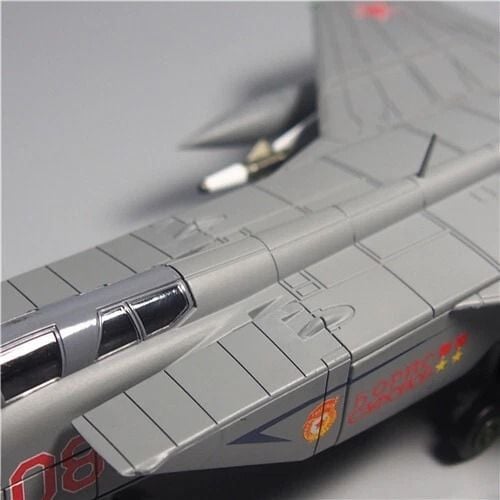  Mô hình máy bay chiến đấu Soviet Russia MiG-31 Foxhound supersonic interceptor tỉ lệ 1:72 Ns models MBQS059 