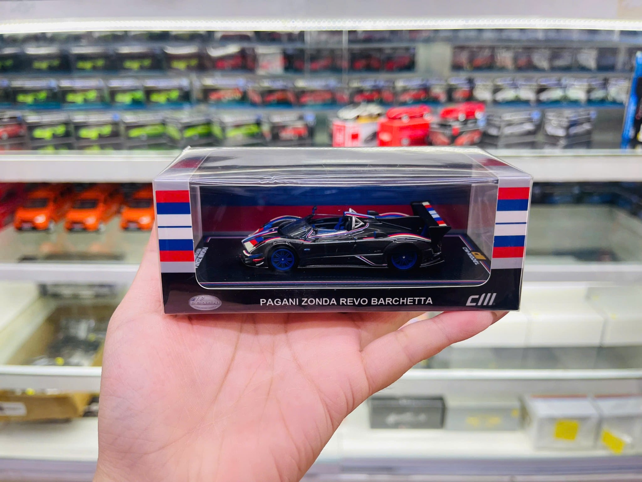  Mô hình xe Pagani Zonda Revo Barchetta adopts new tooling tỉ lệ 1:64 CM model CM64-ZONDA-RB01 