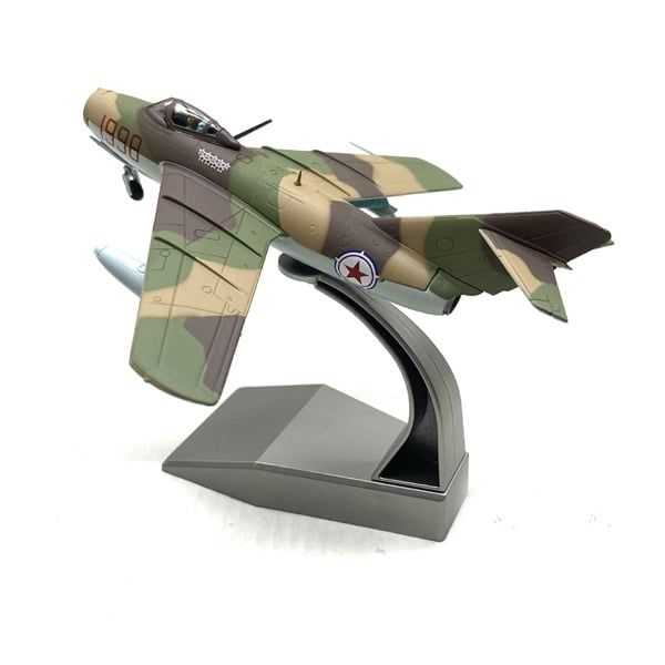  Mô hình máy bay quân sự Military Chinese Mikoyan MiG-15 tỉ lệ 1:72 NS model MBQS073 
