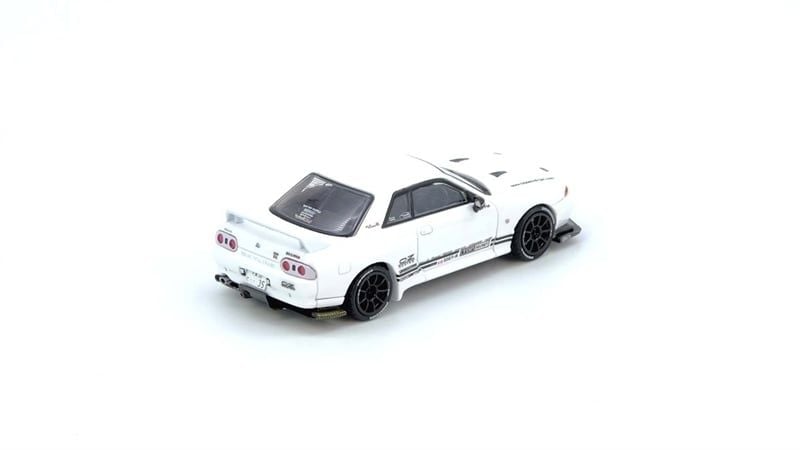  Mô hình xe Nissan TOP SECRET VR32 GT-R White tỉ lệ 1:64 Inno64 IN64-VR32TS-WHITE 