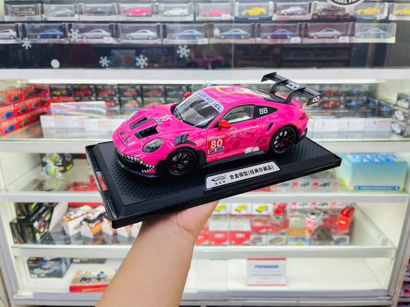  Mô hình xe Porsche 911 GT3 RS full open tỉ lệ 1:24 Alloy model OT24131 