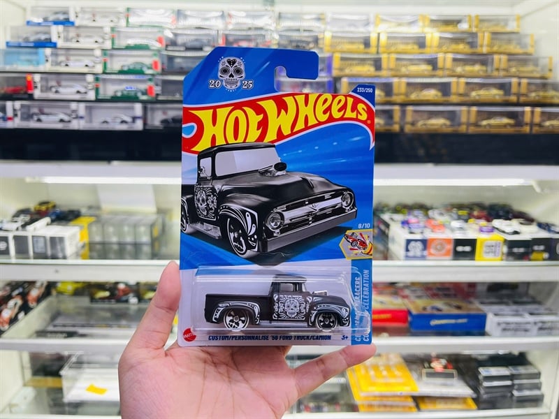  Mô hình xe Ford truck/Camion Personnalise 56 Hotwheels kim loại có bản quyền chính hãng tỉ lệ 1:64 C4982-FO 